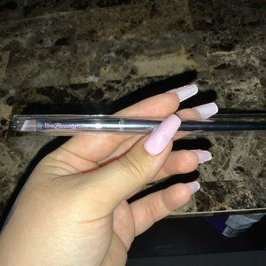 It cosmetics angled brush
